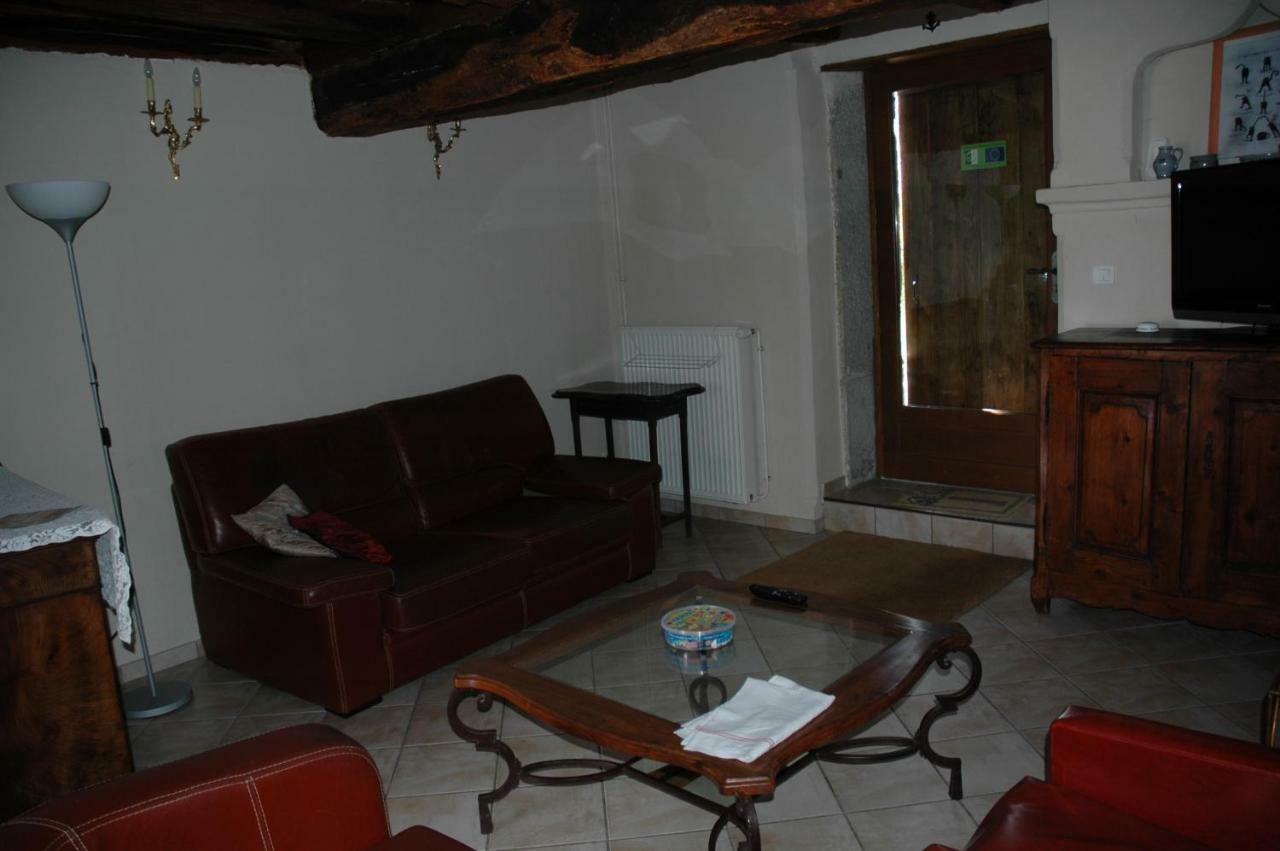 Le Bellaton Villa Ambronay Exterior foto